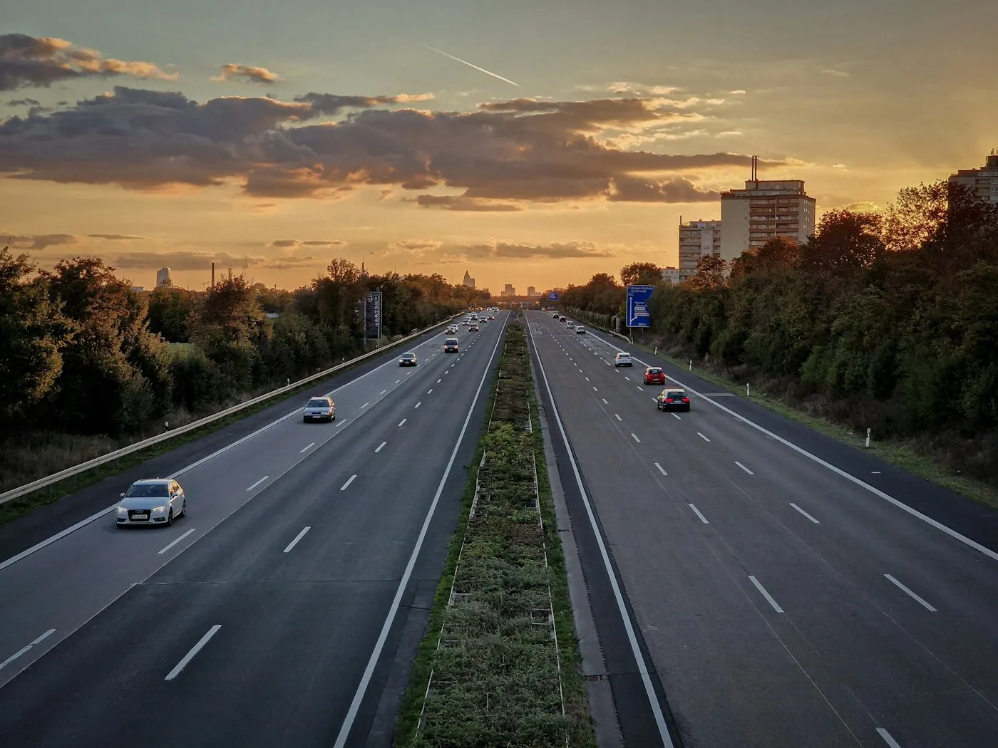 Is it safe to drive in Morocco 2026